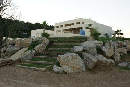 Luxury villa with 4 bedrooms in San Rafael Ibiza for sale