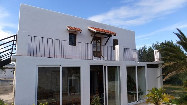 This luxury 6 bedroom villa in Ibiza for sale