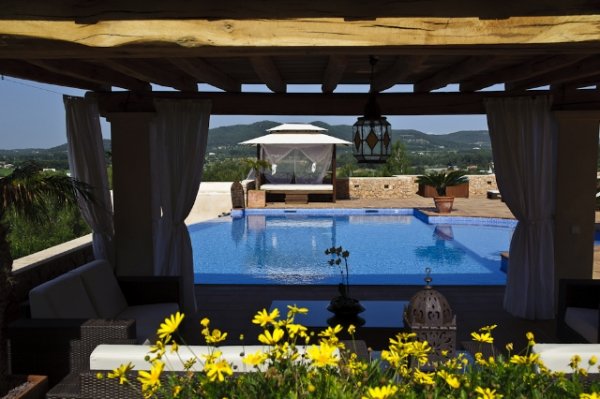 Luxury Villa 6 bedrooms in Santa Gertrudis Ibiza for rent