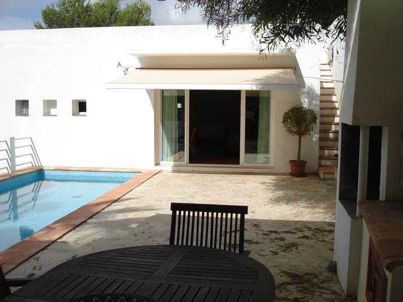 Comfortable 3 bedroom villa for sale in Can Furnet