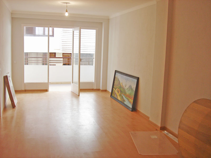 Beautiful three bedroom apartment for sale in the center of the city of Ibiza