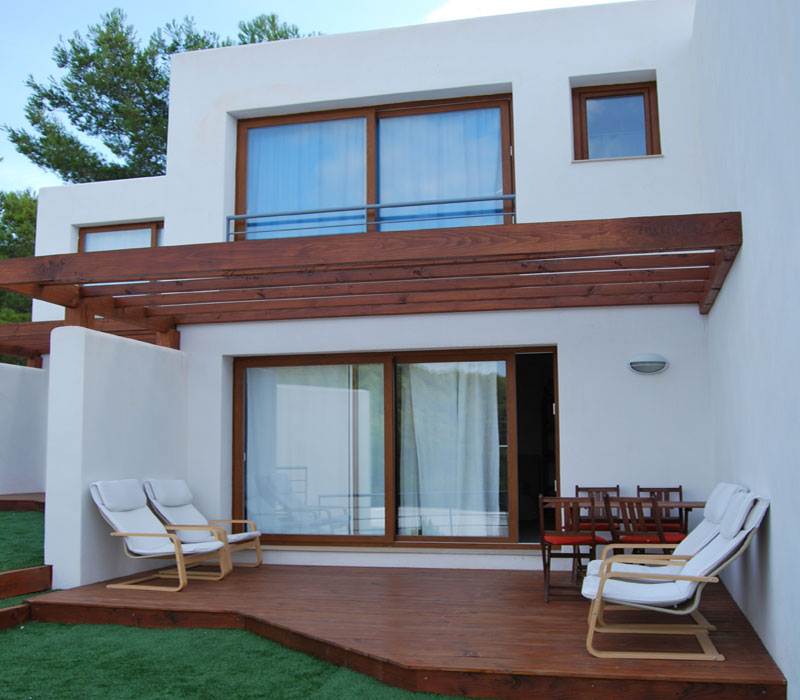 Nice three bedroom terraced house for sale in Cala Llonga