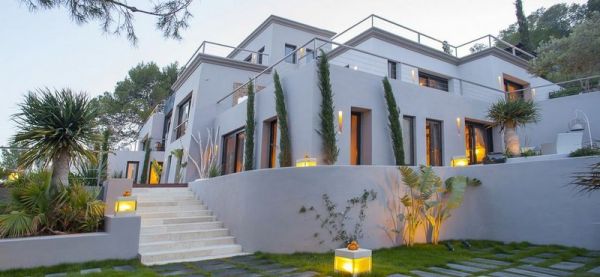 Luxury Villa 8 bedrooms in Ibiza for sale