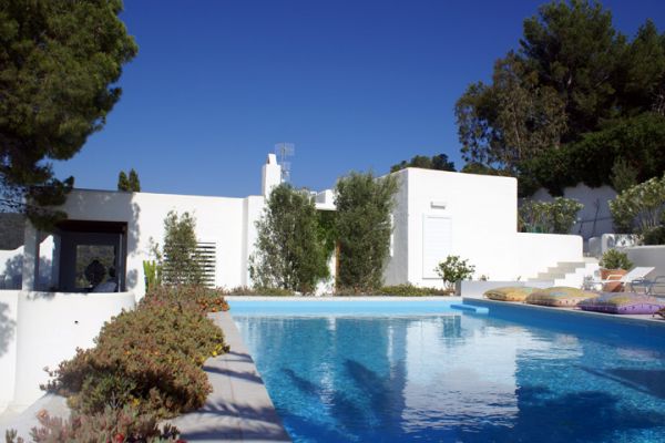 Beautiful four bedroom villa in Cala Moli