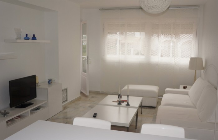 Beautiful renovated 1 bedroom apartment for sale in Marina Botafoch
