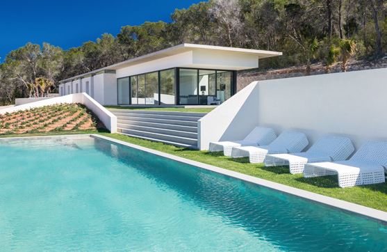 Exceptional luxury villa in Cala Jondal for sale