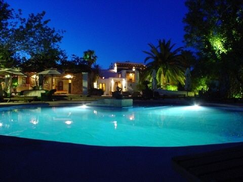 Beautiful large house with 22 rooms for sale in Ibiza