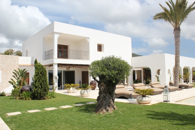 For sale 9 rooms luxury Villa in San Lorenzo and San Carlos in Ibiza