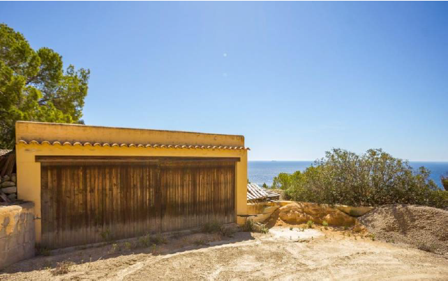 Dream Villa in Es Cubells oceanfront - Renovation