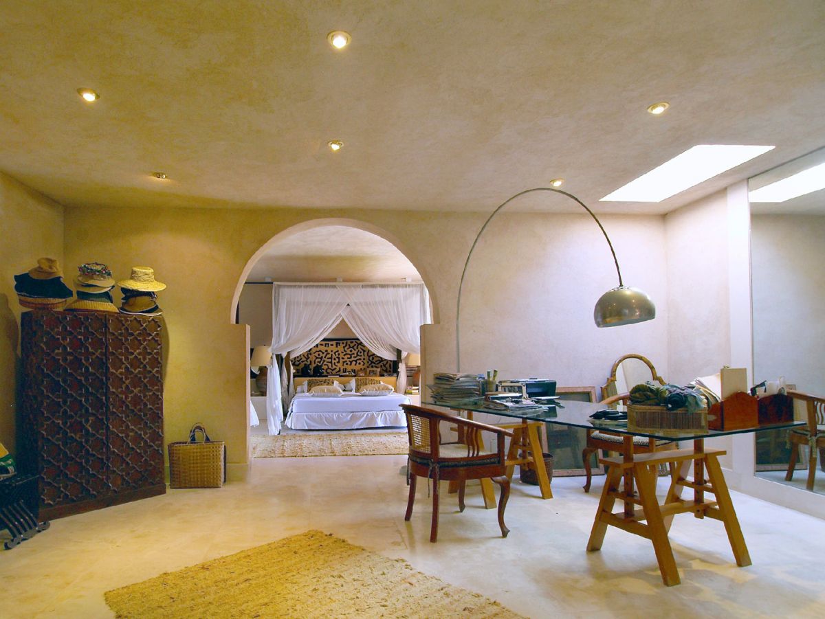 Magnificent frontline luxury villa in Calo D'en Real