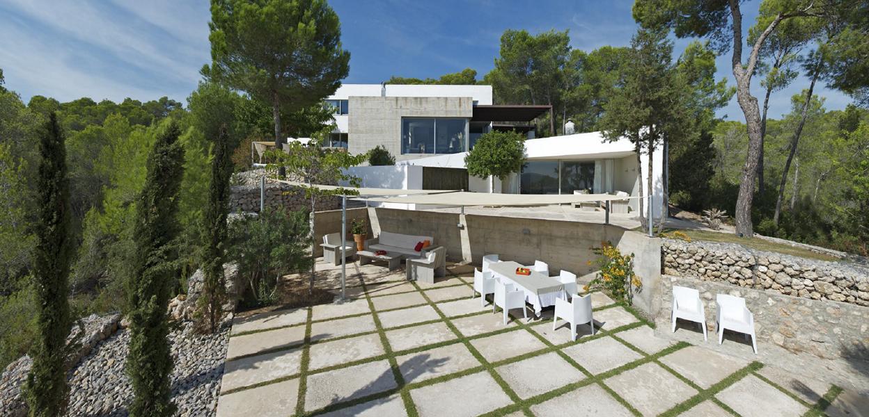 One of the most amazing villas for sale in Cala llonga