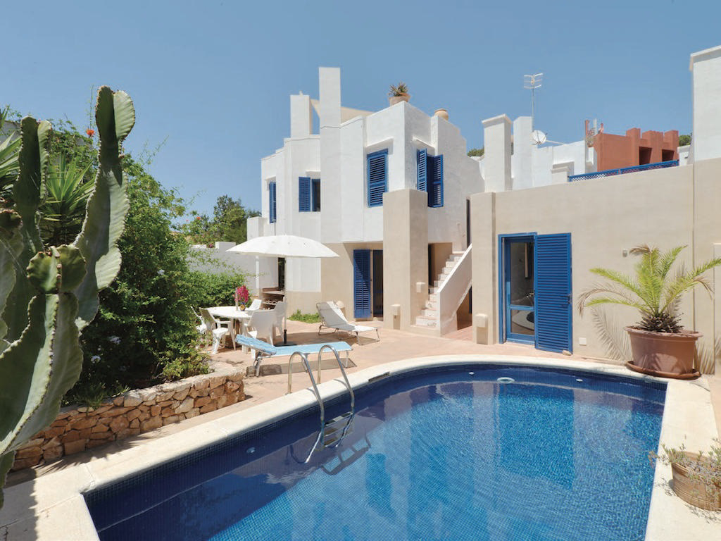 Villa for sale in Caló d'en Real in San José Ibiza