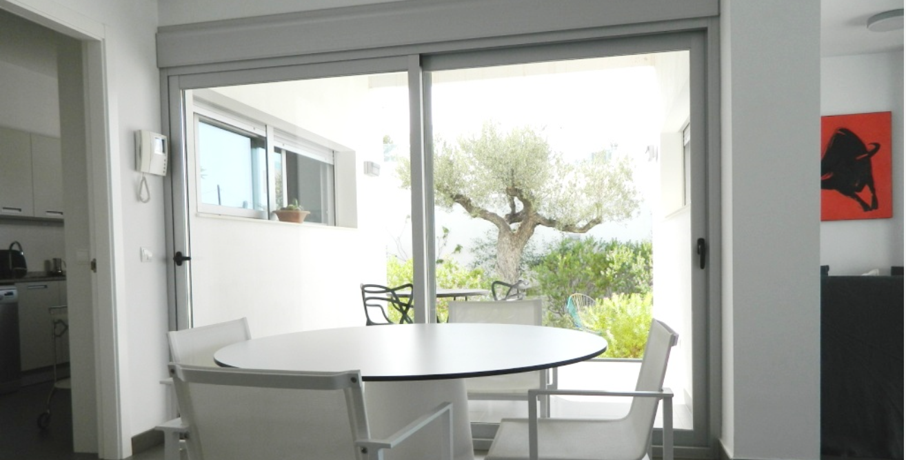 Modern white villa as new close to the beach in Port des Torrent