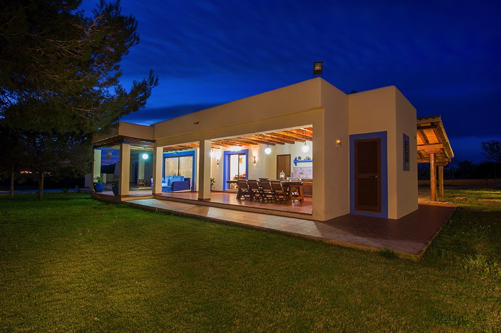Attractive Villa in Jesús at 5 minutes in car of the beach of Talamanca, Ibiza