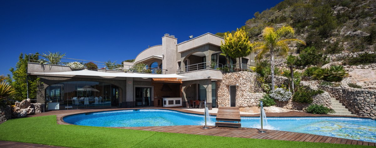 Incredible Villa placed on a hill in Sa Carroca, Ibiza for rent