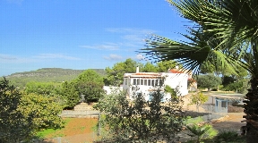Villa with 3 annexes in loft style with sea view in Cala Vadella