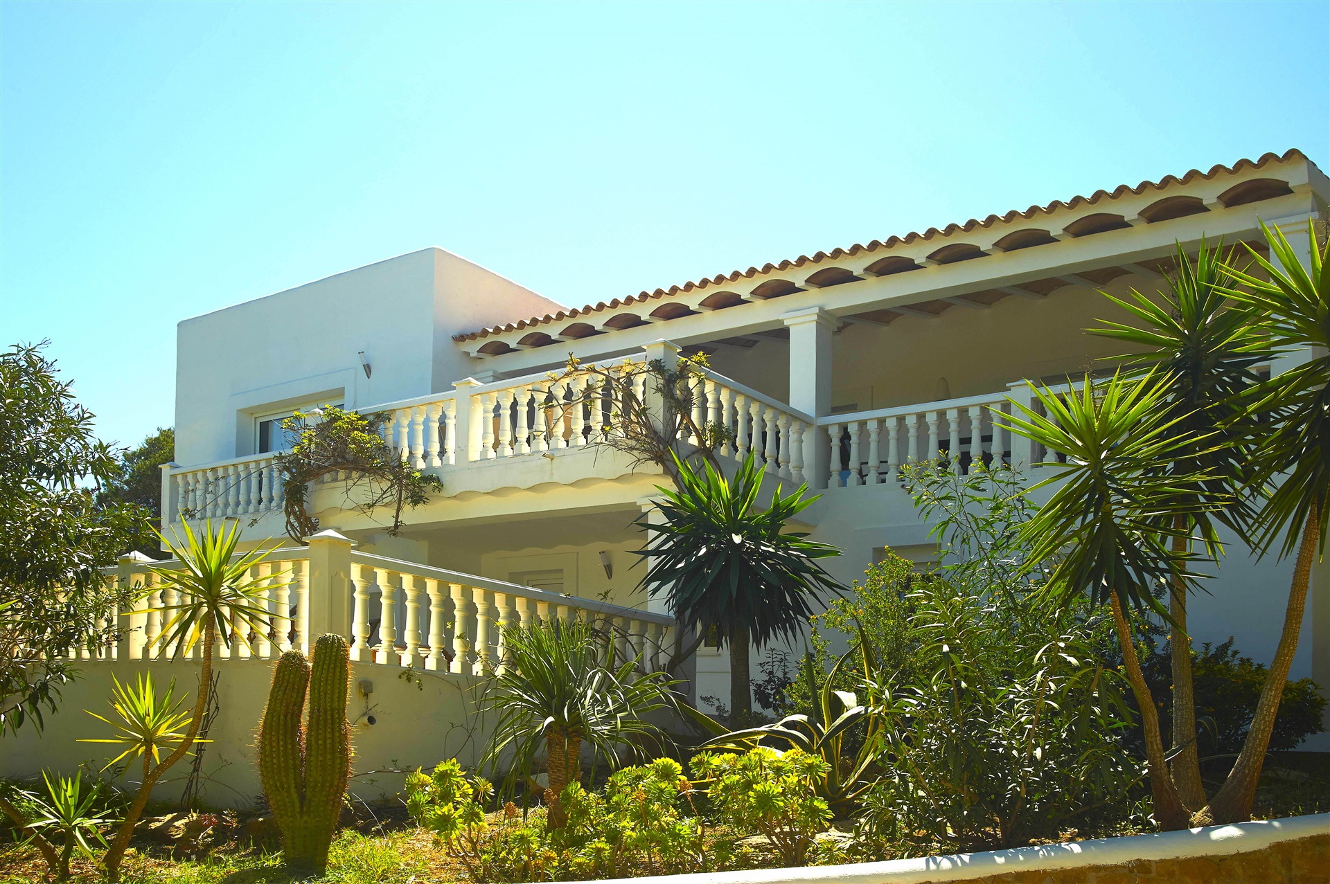Villa for sale in Cala Bassa