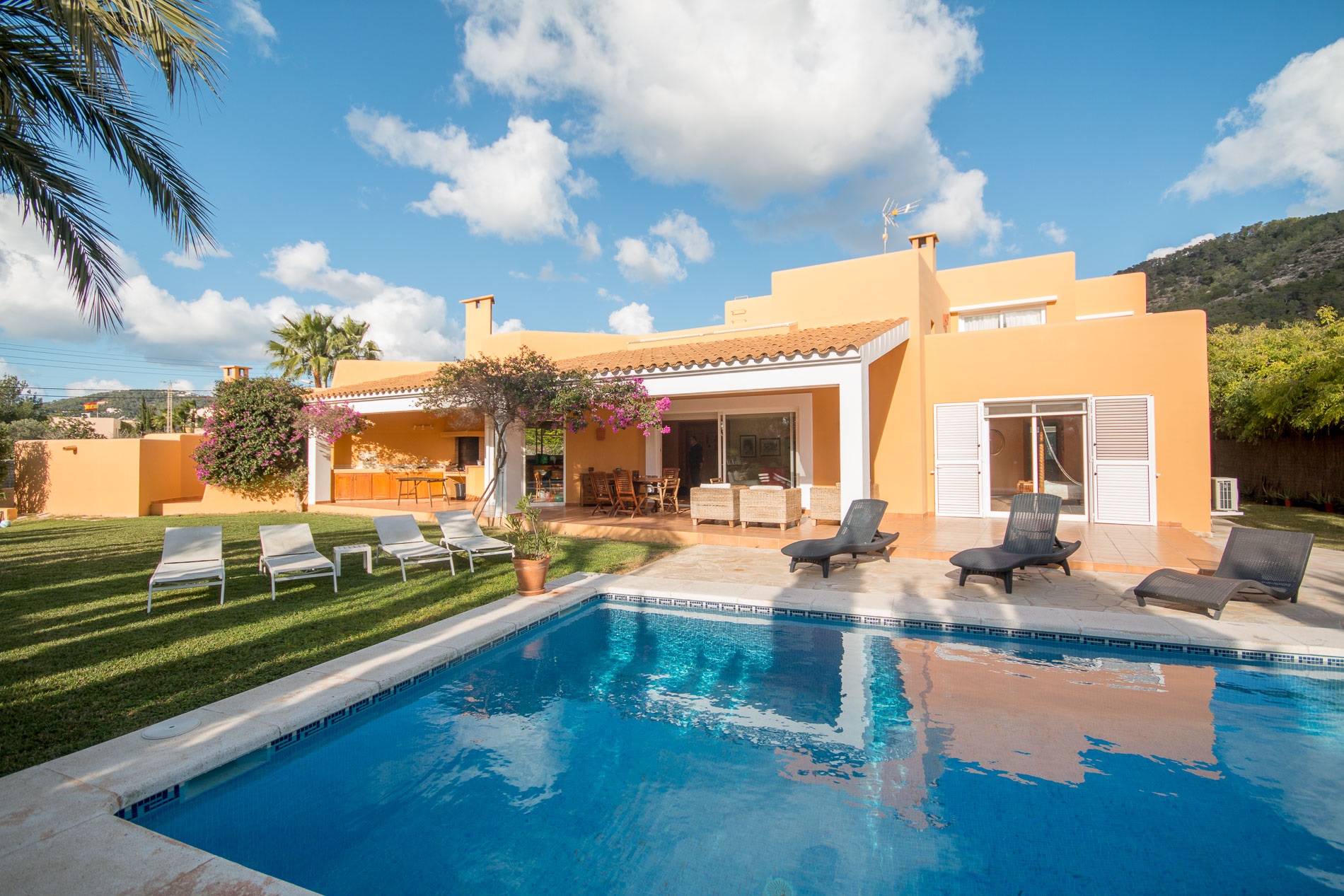 Charming villa in the most popular area of Ibiza