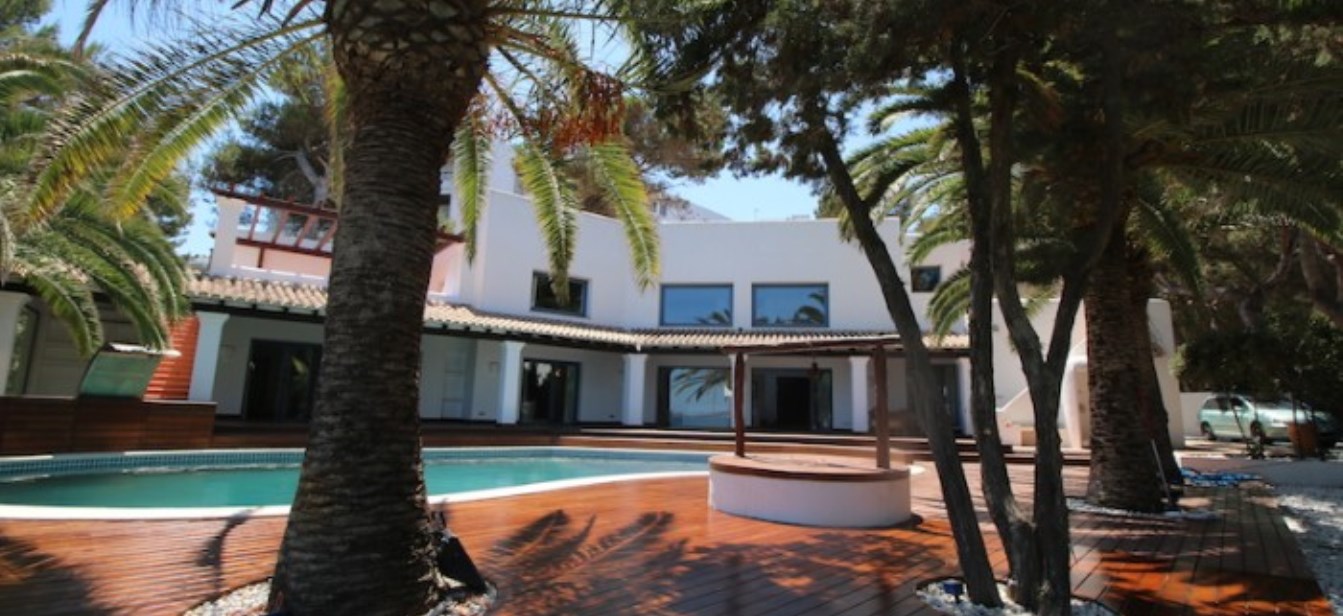 Villa with direct sea access in Siesta Ibiza