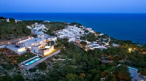 Luxury Villa in Roca Lisa with best views