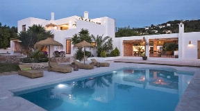 Renovated villa in mediteranean style on Ibiza