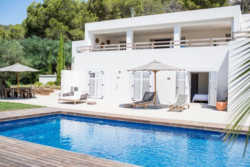 Villa Amantiga for rent in Ibiza