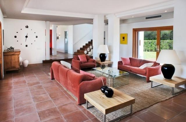 Fantastic villa in the exclusive and secure urbanisation of Roca Llisa