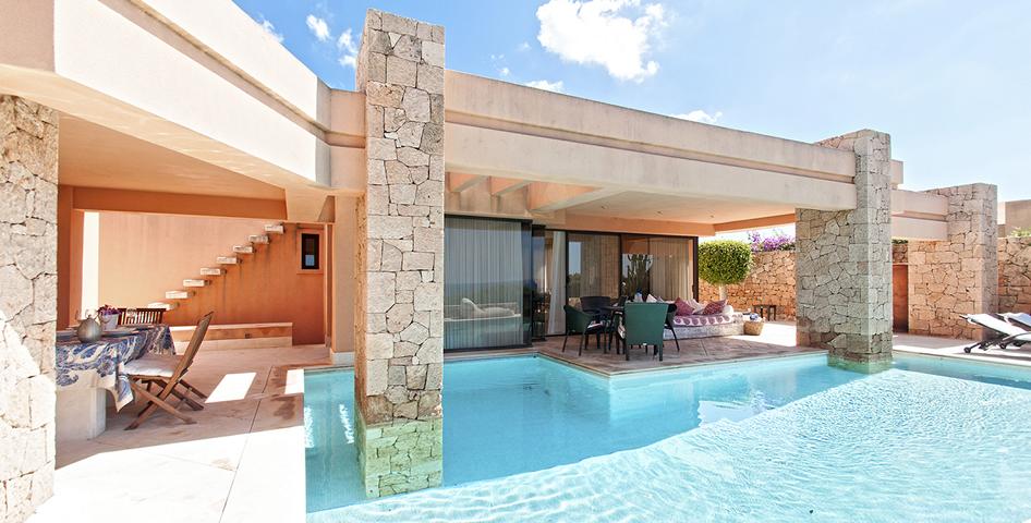 Villa with stunning sea and sunset views in Caló the Real on Ibiza