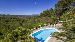 Noble private estate in finca style with a lot of charm and character close to Santa Eulalia