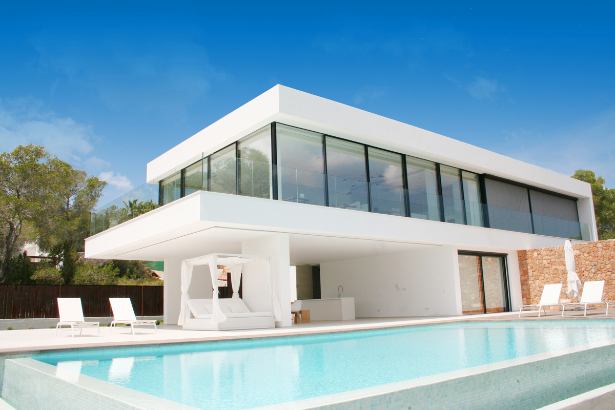 Luxury villa located in the exclusive urbanization of Vista Alegre