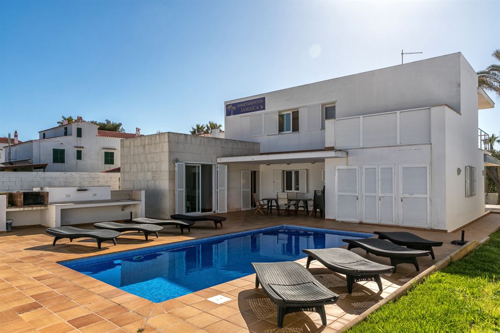 Villa in good location of Menorca for sale - in Ses Salines de Fornells