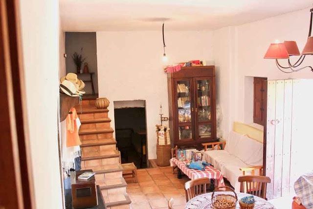 Fantastic finca with potential to sale in Benirras
