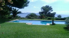 Nice property for sale in Es Cubells with amazing views