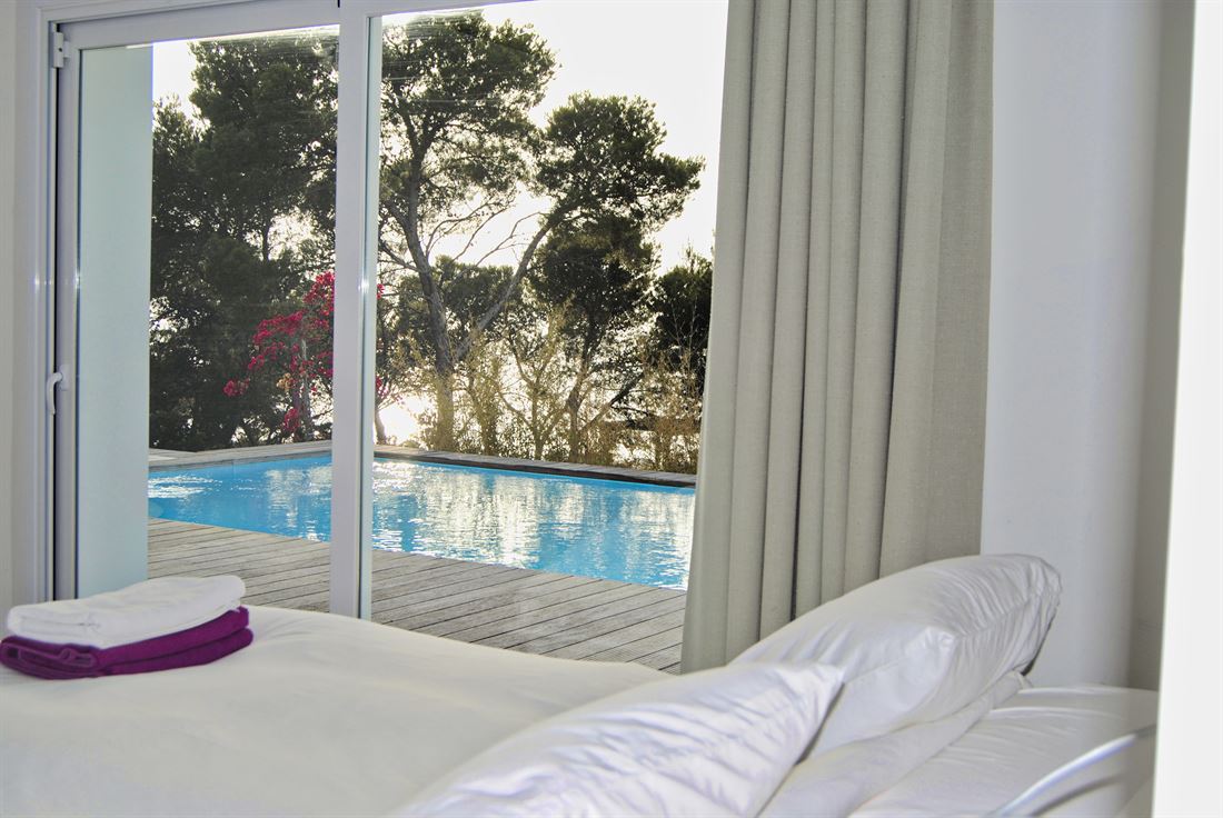 Two luxury villas with beautiful sea views over the coast of Cala Moli