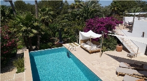 Nice villa located in a perfect position in Jesus for sale