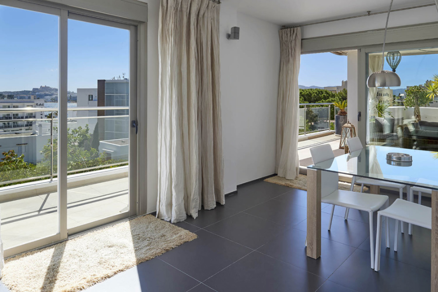 Wonderful apartment with excellent views walking distance to the beach of Talamanca