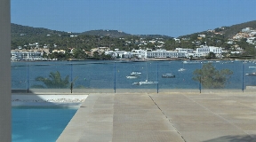Wonderful ground floor on apartment with sea views in Talamanca