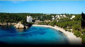 20 touristic apartments near to the in Menorca for sale
