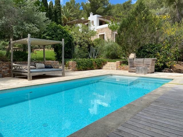Beautiful newly renovated Villa close to the city of Ibiza