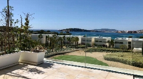 Amazing first line apartment is located in Es Pouet Talamanca