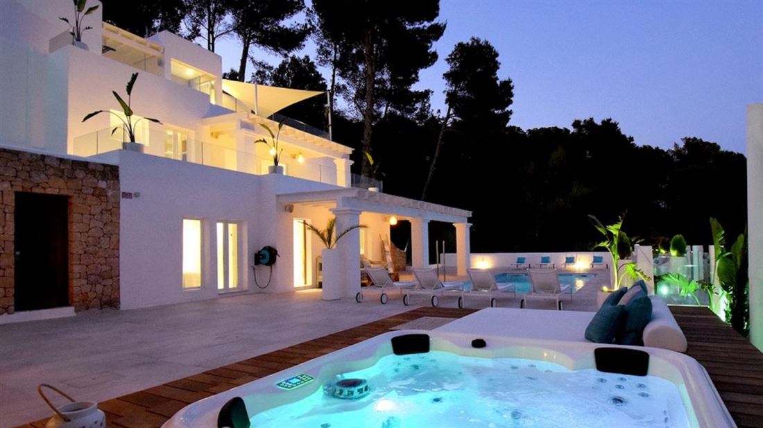 Nice property in a private area in the hill of Es Cubells - Ibiza for sale