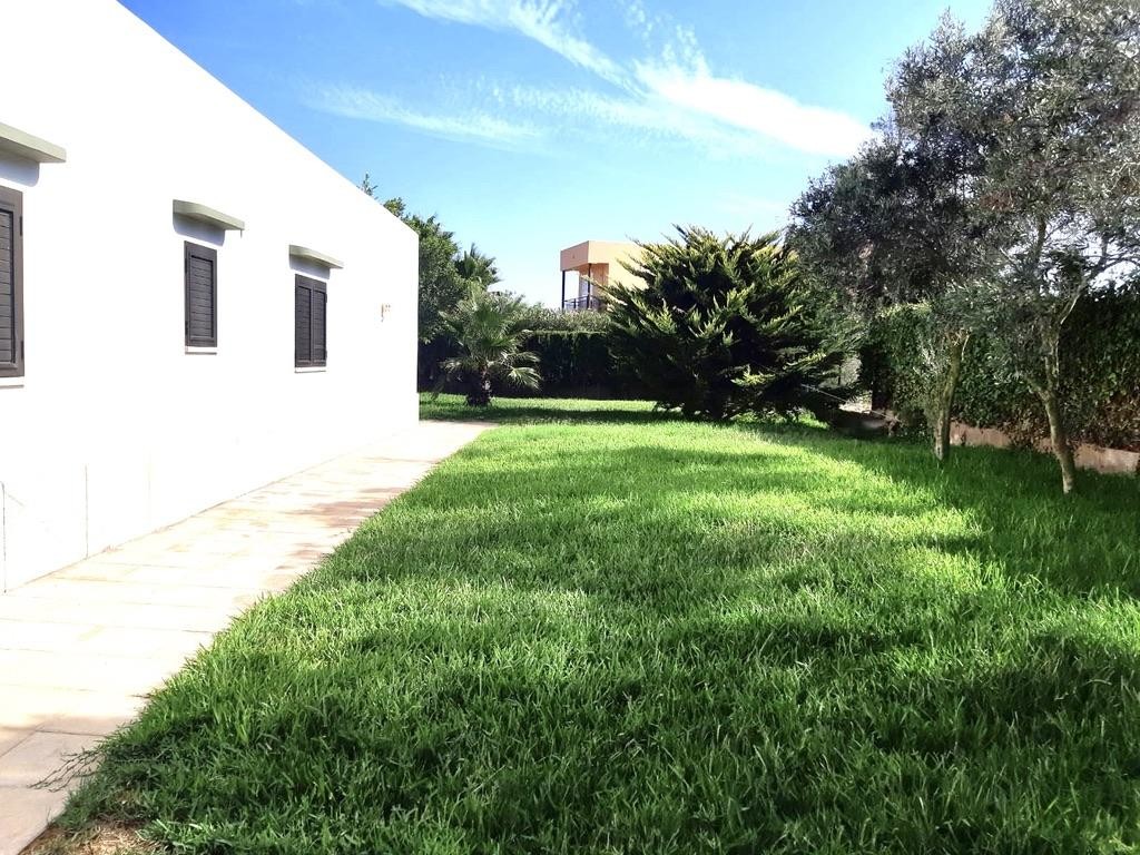 House located in Sant Jordi with a house of 260m2 on a plot of 1250m2