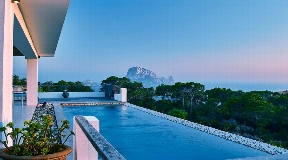 Newly built villa with magnificent views to the sea and Es Vedra