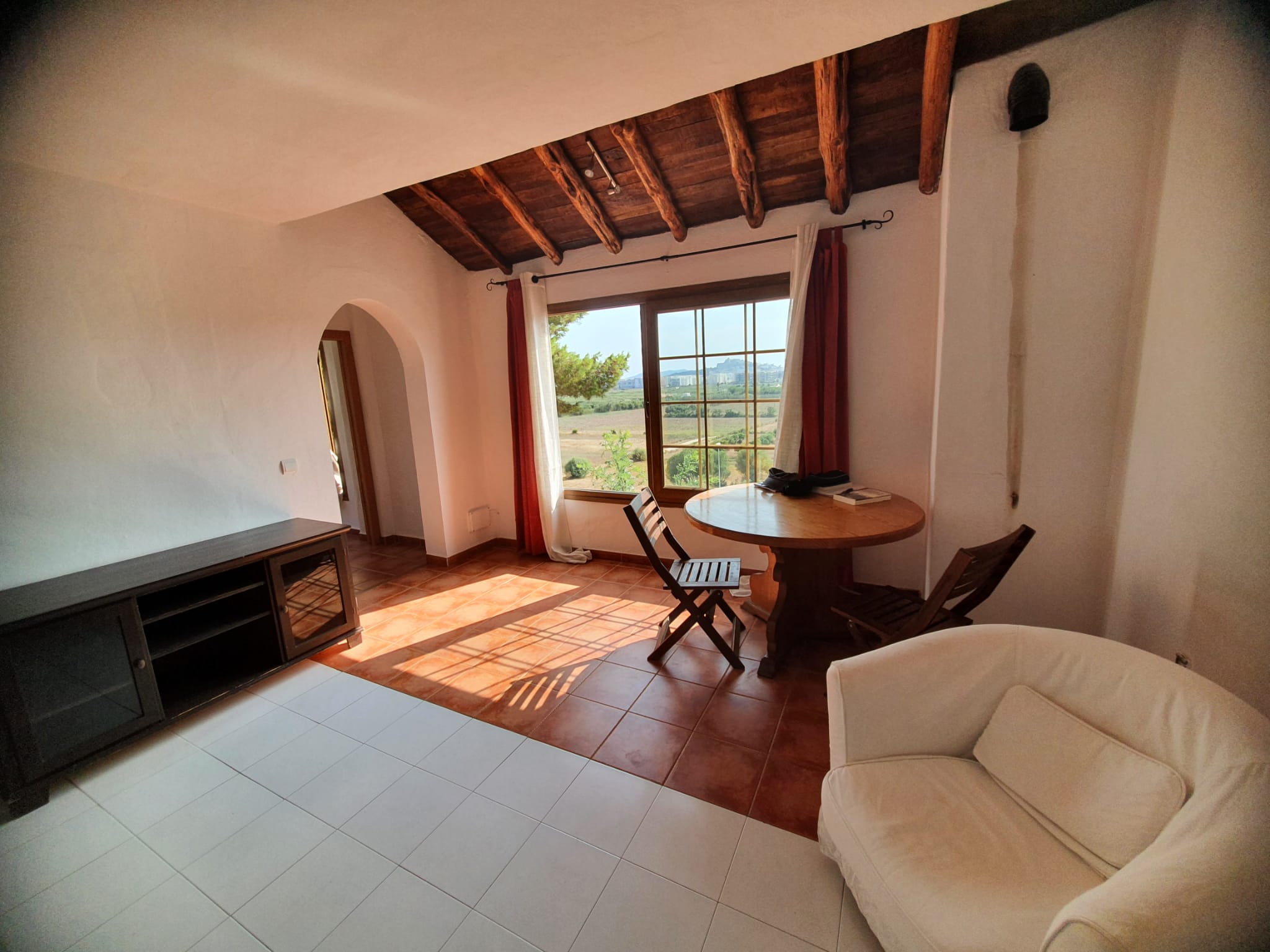 Spacious property for sale near Talamanca beach in need of renovation