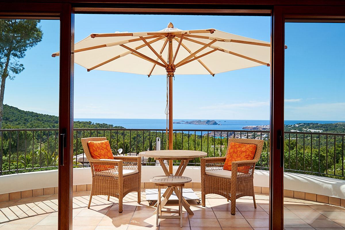Mediterranean villa situated in the hills between San Jose and Cala Tarida with beautiful view to the west coast