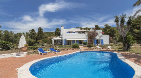 Unique house in Ibiza with Dalt Vila views and the sea