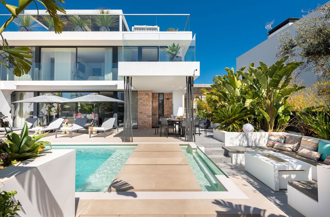 Modern 6 bedrooms villa in one of the most desirable locations  in Ibiza