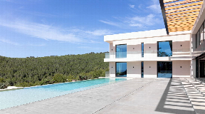 Luxury four bedroom villa in Cas Mut with stunning ocean views