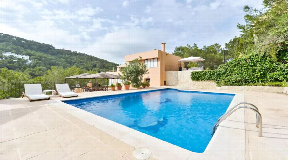 Charming villa with swimming pool with great views near Ibiza