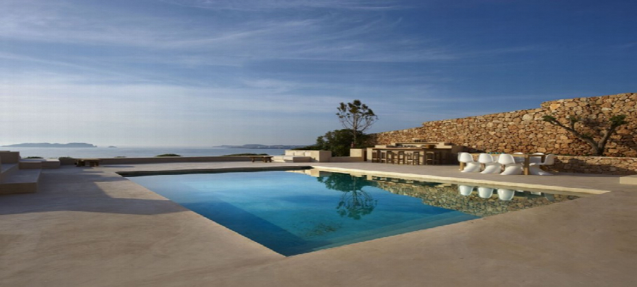 Lifestyle villa in first line to the sea on the southwest coast of Ibiza